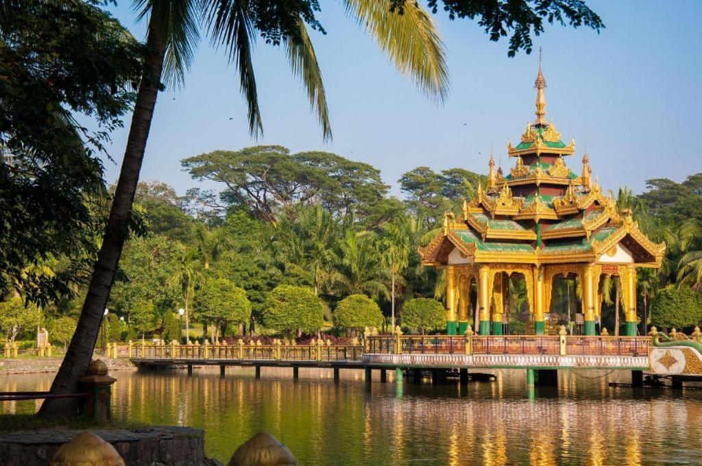 Yangon Urban Hotel Экстерьер фото